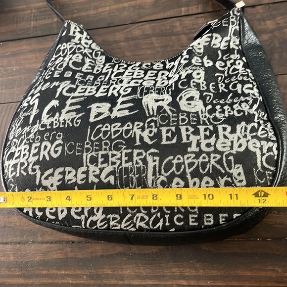 💥RARE Vintage Iceberg Hobo/Shoulder Bag - Picture 12 of 17